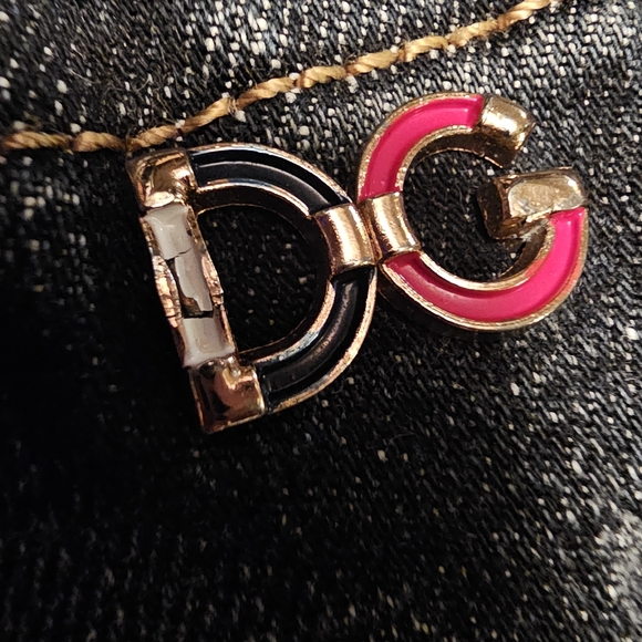 Dolce & Gabsna denim. Excellent condition. Size 30. Never worn - Picture 6 of 8